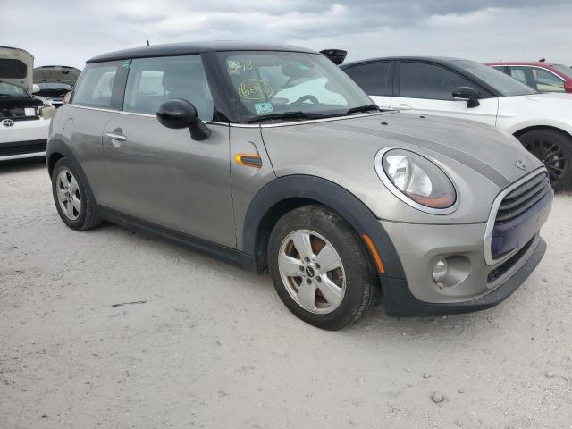 Photo 4 from auction – 2016 MINI COOPER with VIN WMWXP5C56G2D15690