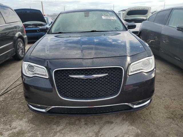Foto 5 de la subasta – 2017 CHRYSLER 300 LIMITE con VIN 2C3CCAAG0HH582828