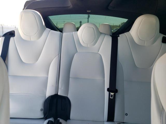 Photo 10 from auction – 2018 TESLA MODEL X with VIN 5YJXCAE2XJF109283
