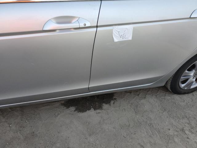 Photo 12 from auction – 2012 HONDA ACCORD LXP with VIN 1HGCP2F47CA031843