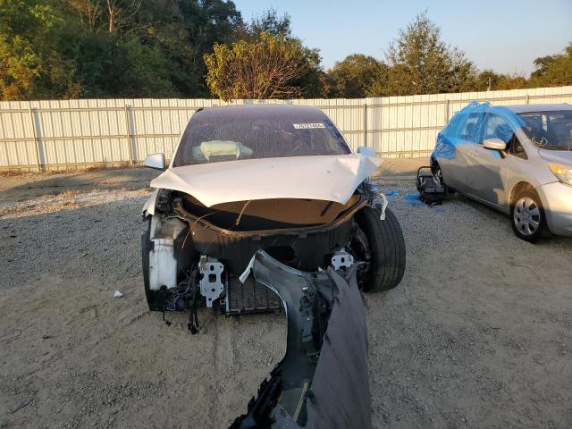 Photo 5 from auction – 2022 TESLA MODEL X with VIN 7SAXCBE5XNF329094