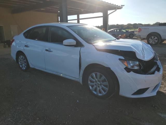 Photo 4 from auction – 2017 NISSAN SENTRA S with VIN 3N1AB7AP8HY337152