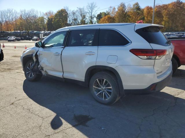 Photo 2 from auction – 2019 TOYOTA HIGHLANDER with VIN 5TDJGRFH3KS078371