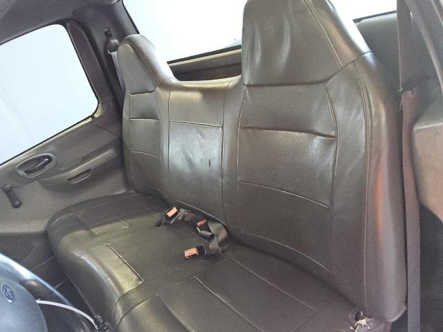 Photo 10 from auction – 2004 FORD F-150 HERI with VIN 2FTRF17224CA80452