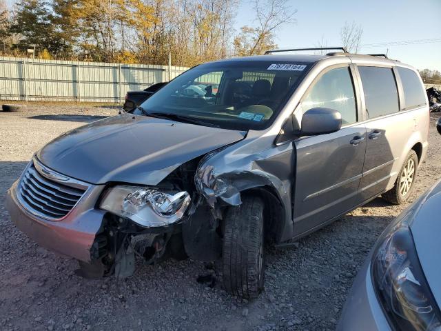 CHRYSLER TOWN & COU 2013 with VIN 2C4RC1BG7DR805391 - Photo from auction