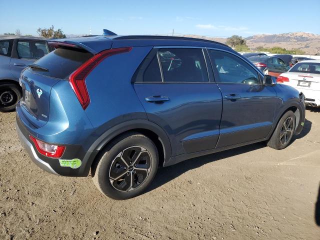 Photo 3 from auction – 2023 KIA NIRO EX with VIN KNDCS3LF0P5052332