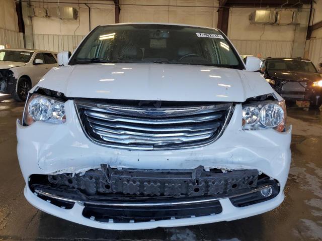 Photo 5 from auction – 2014 CHRYSLER TOWN & COU with VIN 2C4RC1BG0ER359313
