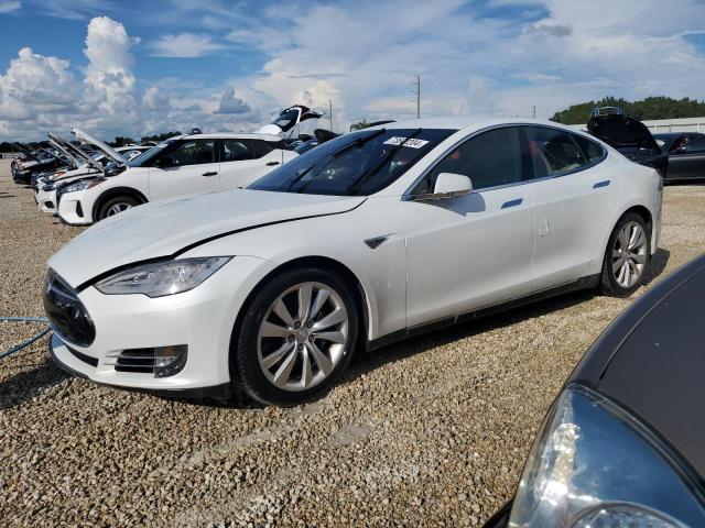 TESLA MODEL S 2016 with VIN 5YJSA1E22GF127785 - Photo from auction