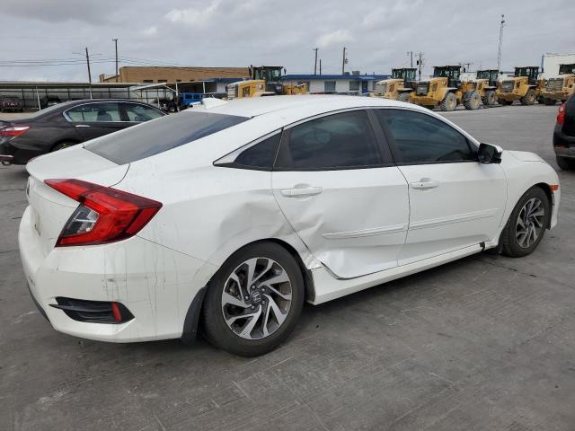 Photo 3 from auction – 2018 HONDA CIVIC EX with VIN 2HGFC2F75JH552271