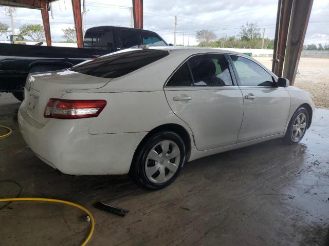 Photo 3 from auction – 2011 TOYOTA CAMRY BASE with VIN 4T1BF3EK8BU729180