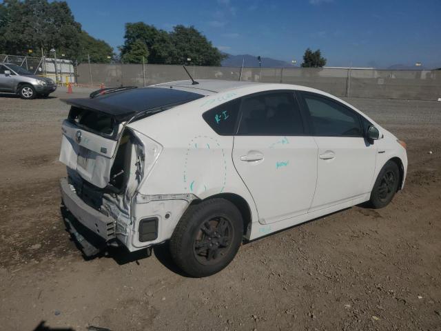 Photo 3 from auction – 2013 TOYOTA PRIUS with VIN JTDKN3DU0D5631137