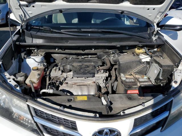 Photo 12 from auction – 2014 TOYOTA RAV4 XLE with VIN JTMRFREV0ED047558