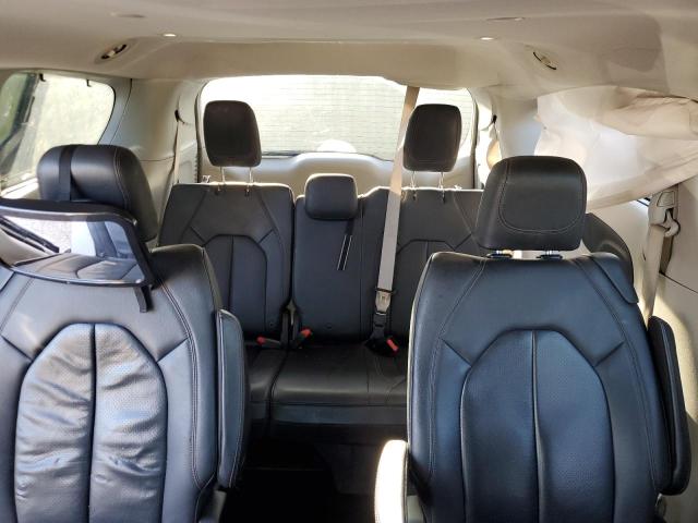 Photo 10 from auction – 2018 CHRYSLER PACIFICA T with VIN 2C4RC1EG5JR188709