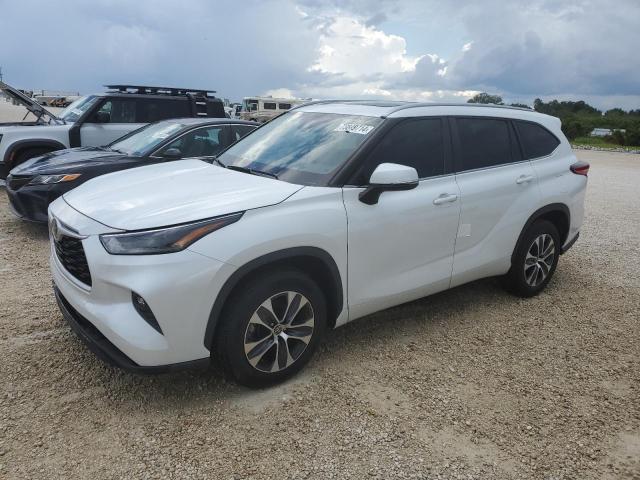 TOYOTA HIGHLANDER 2023 with VIN 5TDKDRAH6PS009122 - Photo from auction