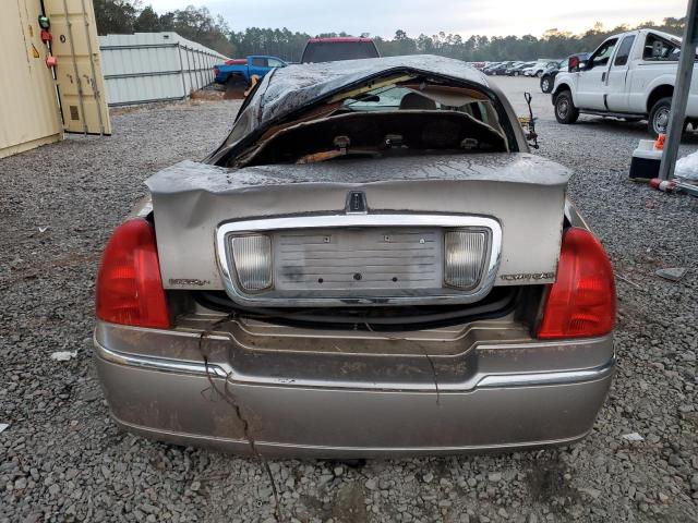 Photo 6 from auction – 2003 LINCOLN TOWN CAR E with VIN 1LNHM81W43Y692936