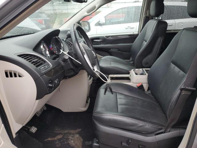 Photo 7 from auction – 2016 CHRYSLER TOWN & COU with VIN 2C4RC1CG9GR177191