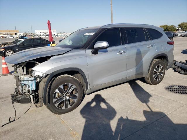 TOYOTA HIGHLANDER 2020 with VIN 5TDGZRAHXLS012316 - Photo from auction