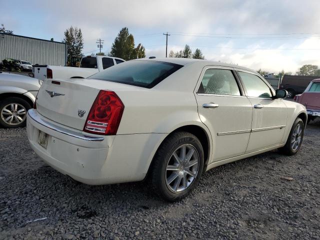 Photo 3 from auction – 2010 CHRYSLER 300C with VIN 2C3CK6CT3AH142182