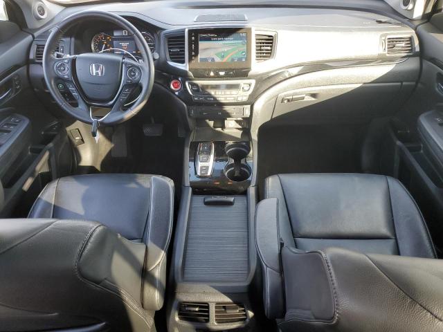 Photo 8 from auction – 2017 HONDA PILOT TOUR with VIN 5FNYF6H91HB002585