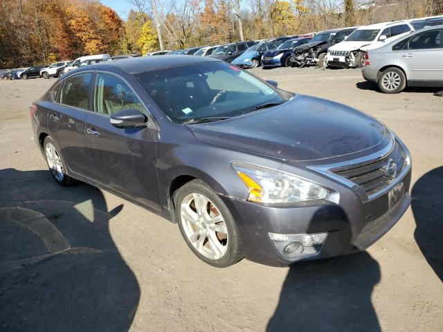 Photo 4 from auction – 2013 NISSAN ALTIMA 3.5 with VIN 1N4BL3AP4DC102876