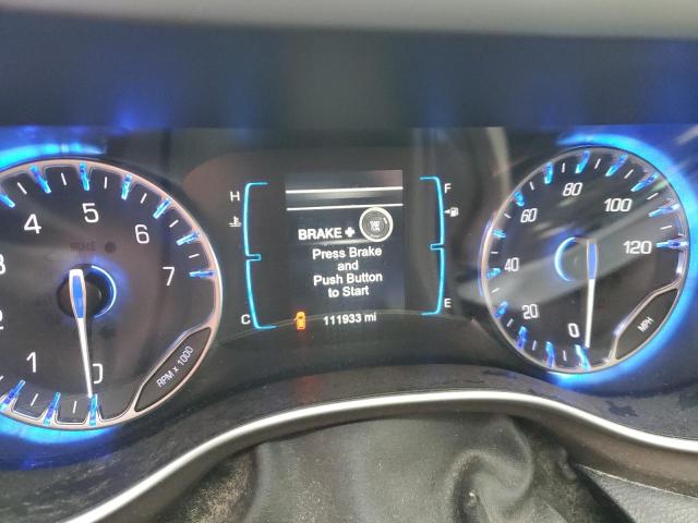 Photo 9 from auction – 2017 CHRYSLER PACIFICA T with VIN 2C4RC1BG5HR627275