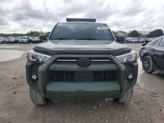 Photo 5 from auction – 2022 TOYOTA 4RUNNER TR with VIN JTETU5JR7N6007331