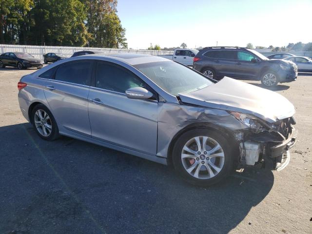 Photo 4 from auction – 2011 HYUNDAI SONATA SE with VIN 5NPEC4AC5BH018786
