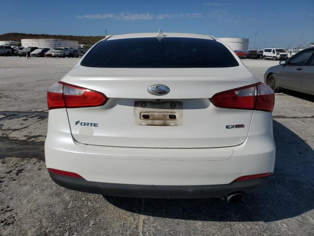 Снимка 6 от търг – 2014 KIA FORTE EX с VIN KNAFX4A88E5174682