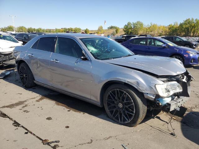Photo 4 from auction – 2018 CHRYSLER 300 LIMITE with VIN 2C3CCAKG0JH160563