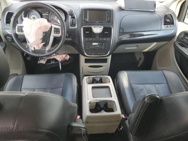 Photo 8 from auction – 2015 CHRYSLER TOWN & COU with VIN 2C4RC1BG3FR560236