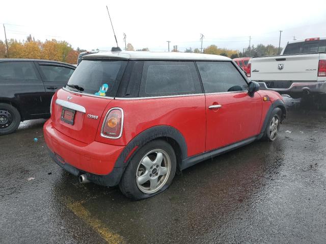 Photo 3 from auction – 2010 MINI COOPER with VIN WMWMF3C52ATZ65917