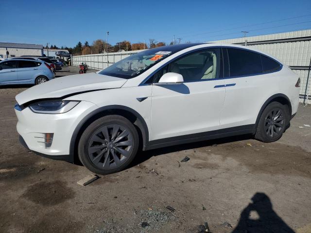 TESLA MODEL X 2018 with VIN 5YJXCDE22JF121901 - Photo from auction