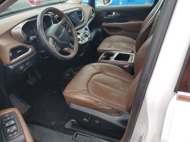 Photo 7 from auction – 2017 CHRYSLER PACIFICA L with VIN 2C4RC1GG9HR531741