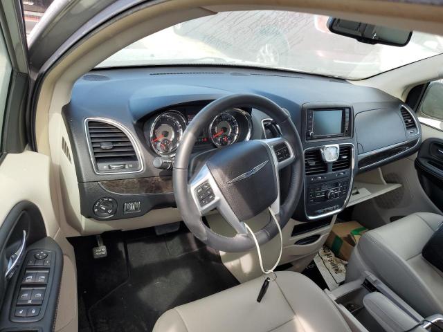 Photo 8 from auction – 2013 CHRYSLER TOWN & COU with VIN 2C4RC1BG1DR714908