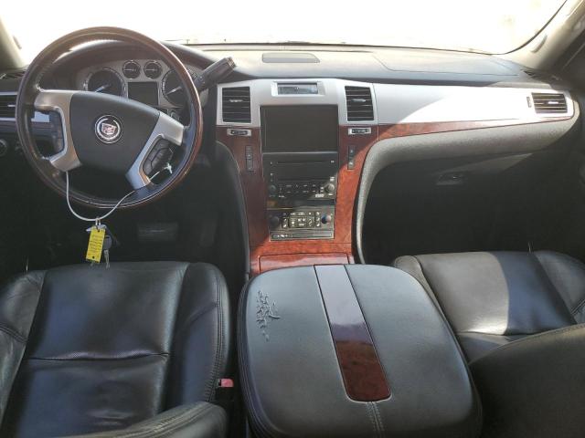 Photo 8 from auction – 2009 CADILLAC ESCALADE L with VIN 1GYFK23219R180153