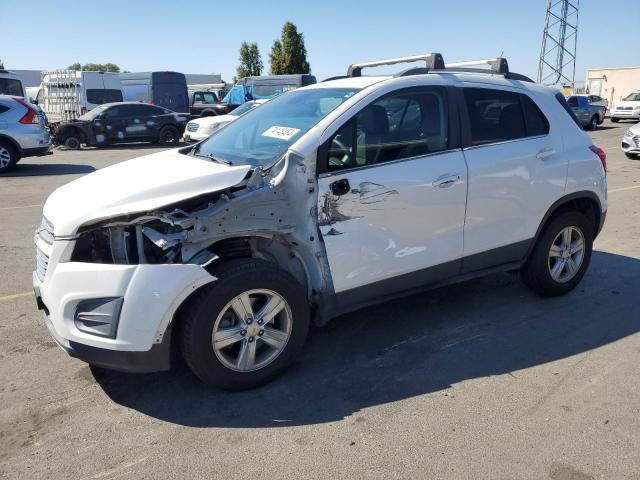 CHEVROLET TRAX 1LT 2015 with VIN KL7CJRSB8FB095981 - Photo from auction