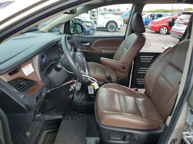 Photo 7 from auction – 2017 TOYOTA SIENNA XLE with VIN 5TDYZ3DC3HS882434