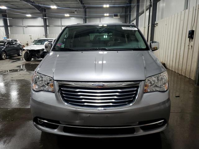 Photo 5 from auction – 2014 CHRYSLER TOWN & COU with VIN 2C4RC1CG3ER168404