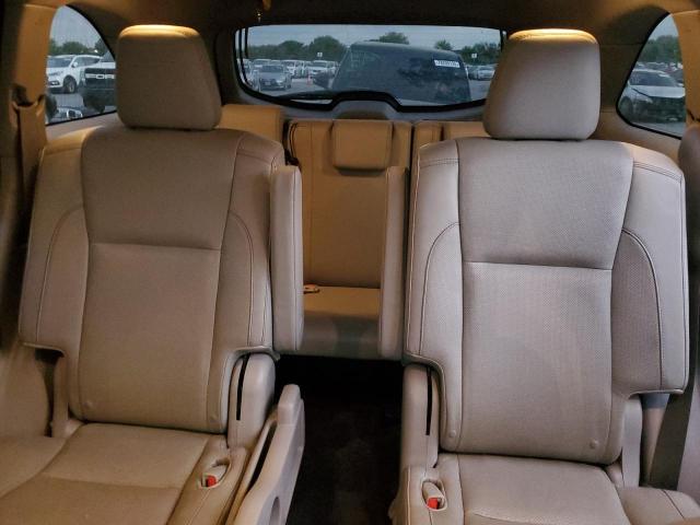 Photo 10 from auction – 2015 TOYOTA HIGHLANDER with VIN 5TDDKRFH7FS132465