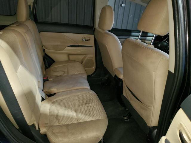 Photo 11 from auction – 2016 MITSUBISHI OUTLANDER with VIN JA4AD3A32GZ004179