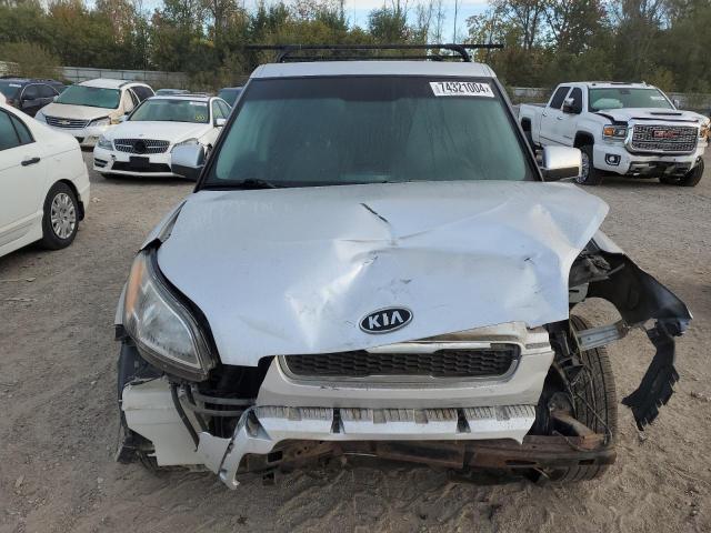 Photo 5 from auction – 2011 KIA SOUL + with VIN KNDJT2A25B7311084