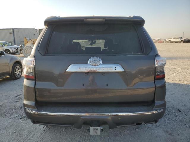 Photo 6 from auction – 2018 TOYOTA 4RUNNER SR with VIN JTEZU5JR0J5176245
