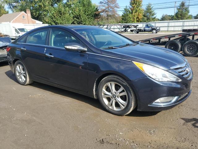 Photo 4 from auction – 2013 HYUNDAI SONATA SE with VIN 5NPEC4ACXDH567550