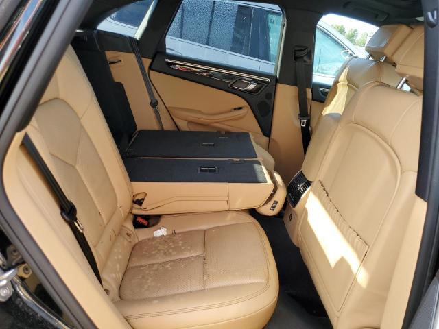 Photo 10 from auction – 2018 PORSCHE MACAN with VIN WP1AA2A57JLB09075
