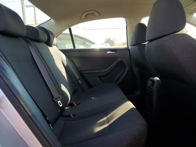 Photo 10 from auction – 2015 VOLKSWAGEN JETTA BASE with VIN 3VW2K7AJ5FM317293