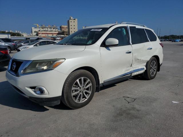 NISSAN PATHFINDER 2016 مع رقم تعريف المركبة 5N1AR2MN5GC600089 - صورة من المزاد
