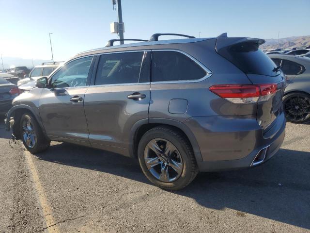 Photo 2 from auction – 2017 TOYOTA HIGHLANDER with VIN 5TDYZRFH5HS219944