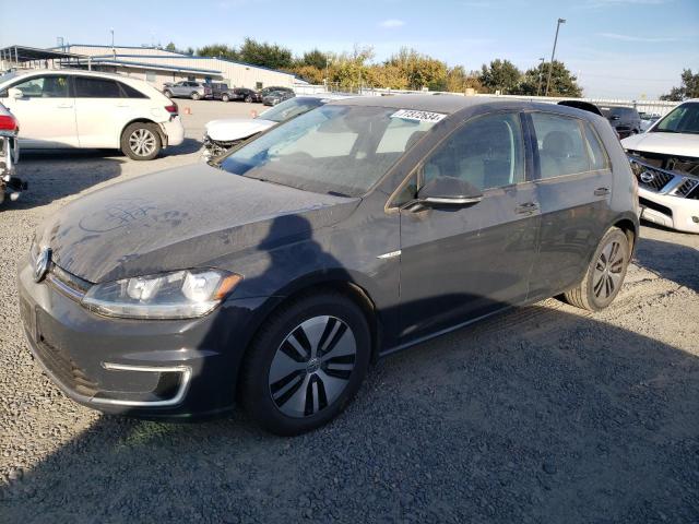 Photo 1 from auction – 2017 VOLKSWAGEN E-GOLF SE with VIN WVWKR7AU6HW953975