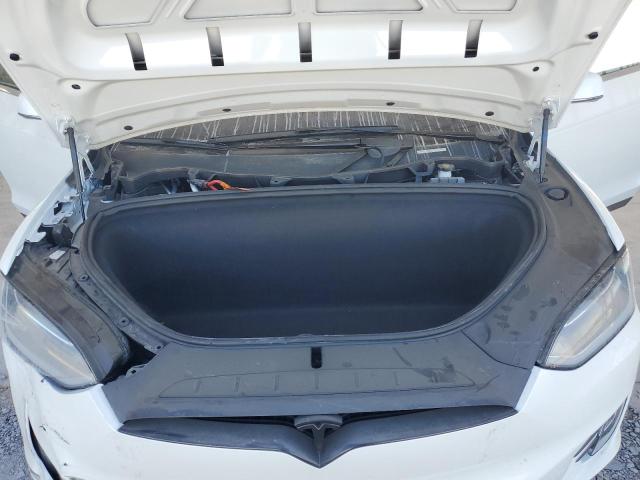 Photo 11 from auction – 2019 TESLA MODEL X with VIN 5YJXCBE29KF183026