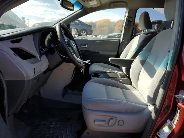 Photo 7 from auction – 2017 TOYOTA SIENNA LE with VIN 5TDJZ3DCXHS185229